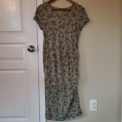 Ingrid and Isabel Green Floral Long Stretch Maternity Dress, Medium