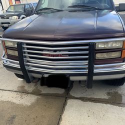 Chrome Grille Guard For GMC/Chevrolet Truck