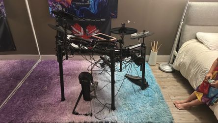 Alesis Electric Drums