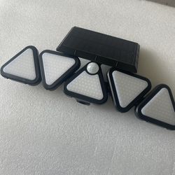 SOLAR LIGHT - Solar Motion Sensor Security Light  329 LED