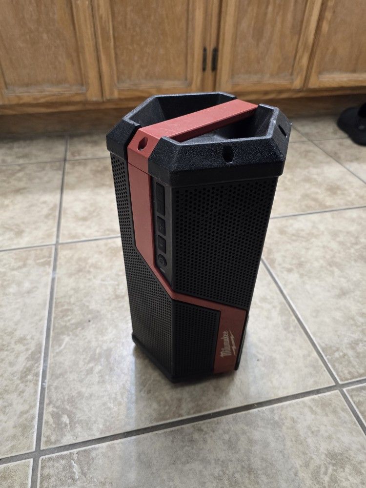 Milwaukee M12/M18 Speaker