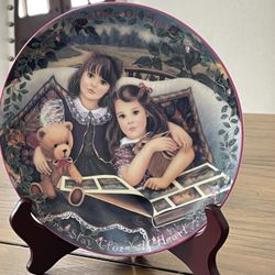  Vintage 1995 8" Decorative Plate Chantal Poulin Close at Heart Bradford Exchange.