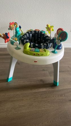 Baby Activity Center/table