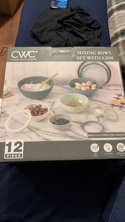 Mixing Bowl Set With Lids