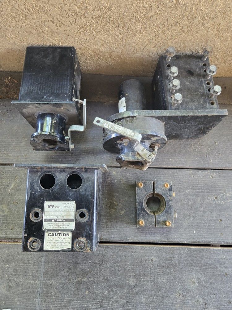 5th Wheel To Goseneck Adapter