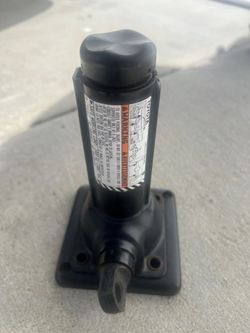 Toyota Tacoma Jack OEM