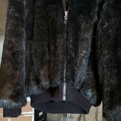 Small Fur 100 Percent Vested Jacket With Hood