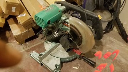 Hitachi miter saw
