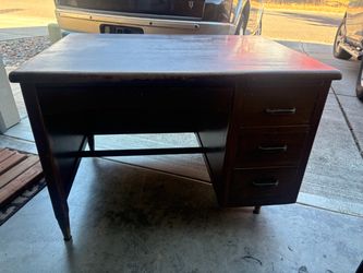 Beautiful Vintage Wood Desk