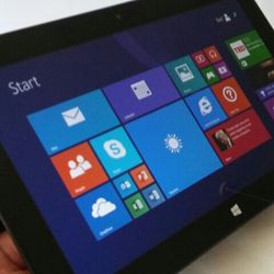 Microsoft Surface Rt 32gb. Laptop Tablet And Chargerg