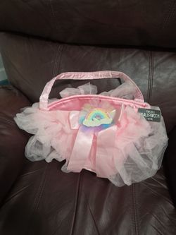 BRAND NEW WITH TAGS HALLOWEEN CANDY BAG SEE DESCRIPTION