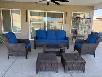 Patio set
