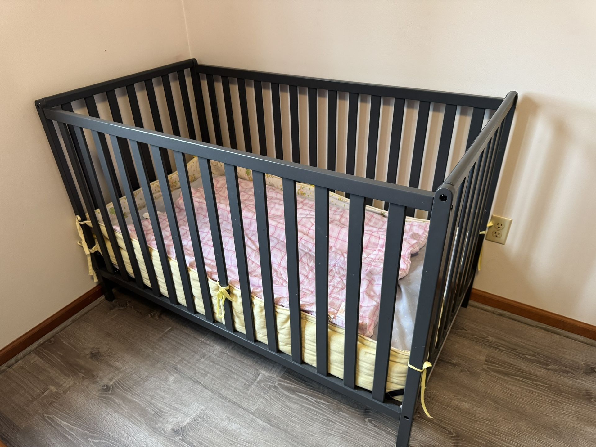 Baby Crib $80