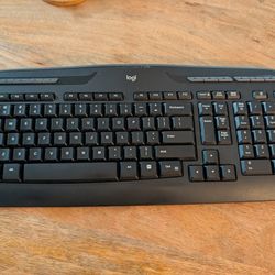 Logi Wireless Bluetooth Keyboard 