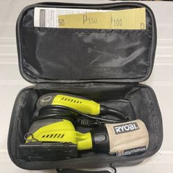 RYOBI 1/4 Sheet Sander W/ Accessories. 