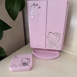 Hello Kitty Impressions Mirror Set