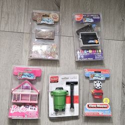 World Smallest Items Shop Vac, Ouija, Lite Brite,barbie,view Master
