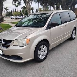 2013 Dodge Caravan SE 