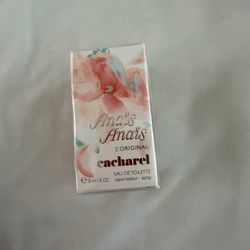 Anais Anais  By Cacharel