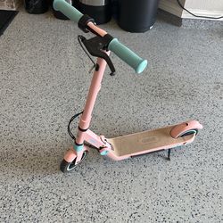 Nine or Kids Scooter