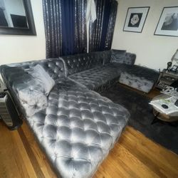 Gray Sectional 
