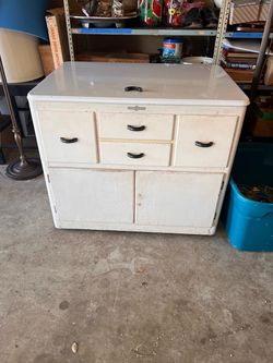 Vintage 1930s/1940s Napanee Coppes Kitchen Cabinet – Porcelain Top (Project/Restoration Piece)