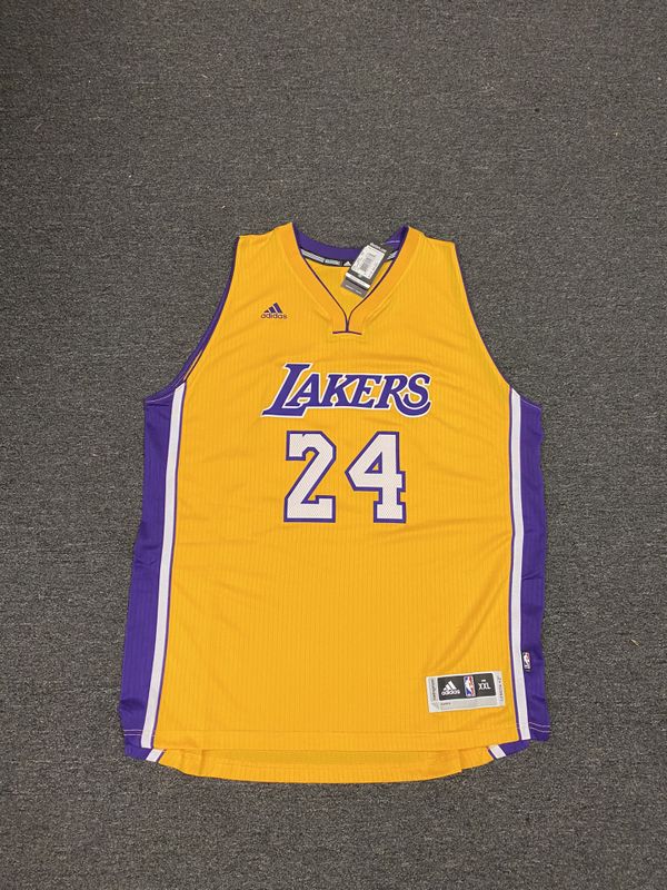 laker jersey with kobe patch