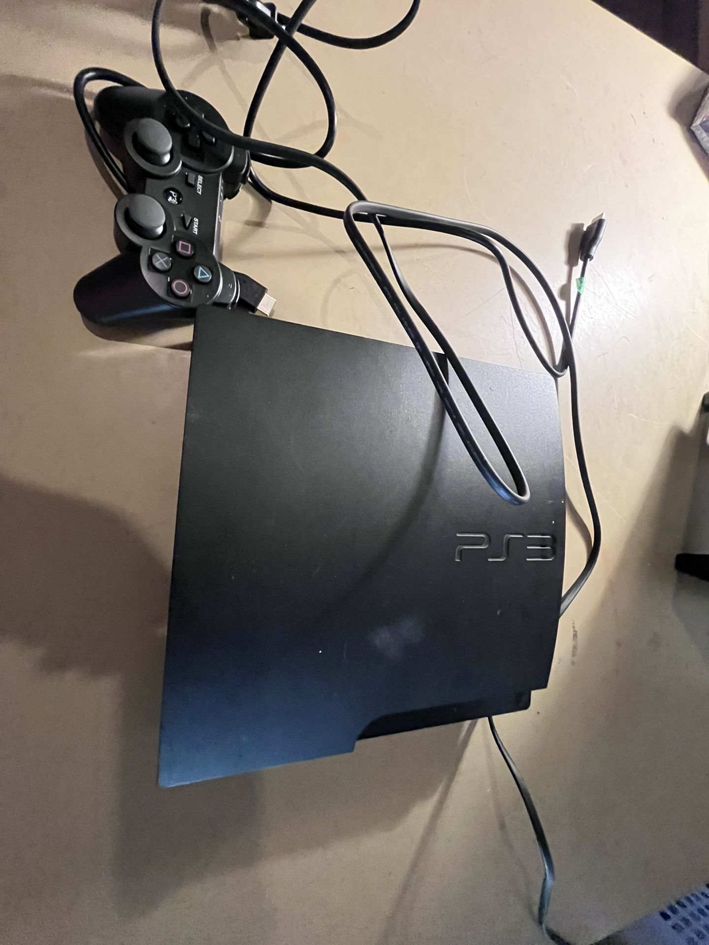 PS3 Slim 160 Gig W Control And Cables