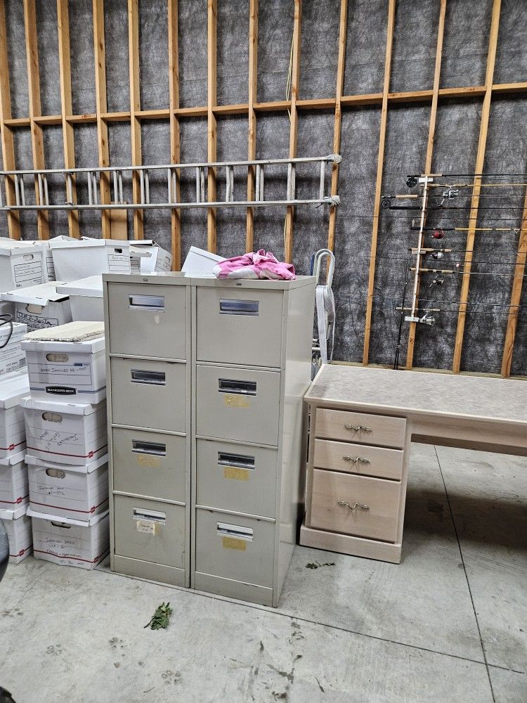 2 Filing Cabinets