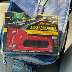 ARROW MODEL JT21M STAPLE GUN TACKER -REFURBISHED   -MADE IN U.S.A.!!!!!!! 