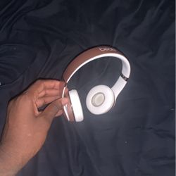 Beats Solo Pros 