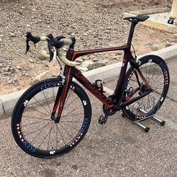 Fuji Transonic 2.3 56cm Carbon Fiber Aero Bike
