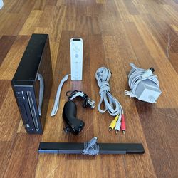 Wii + 500 Games ( Read Description  )