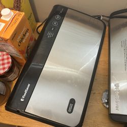 Perfectly Functioning Food Saver, Only Used A Few Times