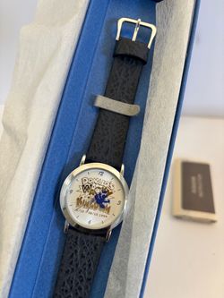 NEW DISNEY DONALD DUCK TOKYO DISNEYLAND WACKY KINGDOM Ltd. EDITION WATCH 1999