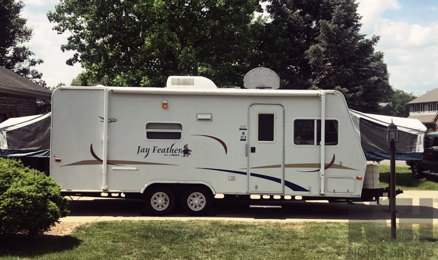 Photo 2005 Clear Jayco Jay Trailer