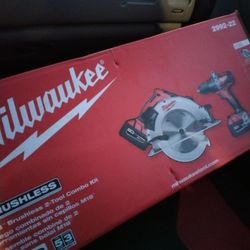 Milwaukee Saw N Drill Set 
