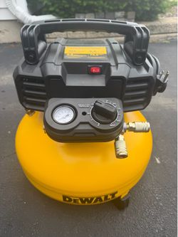 Dewalt Air Compressor DWFP55126