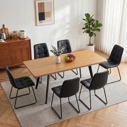 New 7-Piece Dining Table and Chair Set
