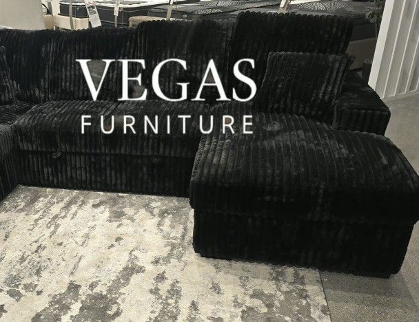 U-shape-Sectional ✅ Delivery available ✅ Financing Options Available!✔️✨️No Credit Needed✔️✨️$0 Or $50 Down Payment✨️