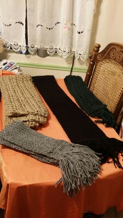 Crochet type scarfs