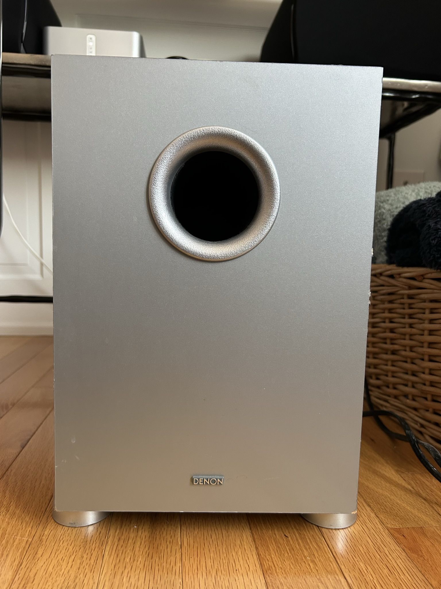 Denon DSW 76 Subwoofer