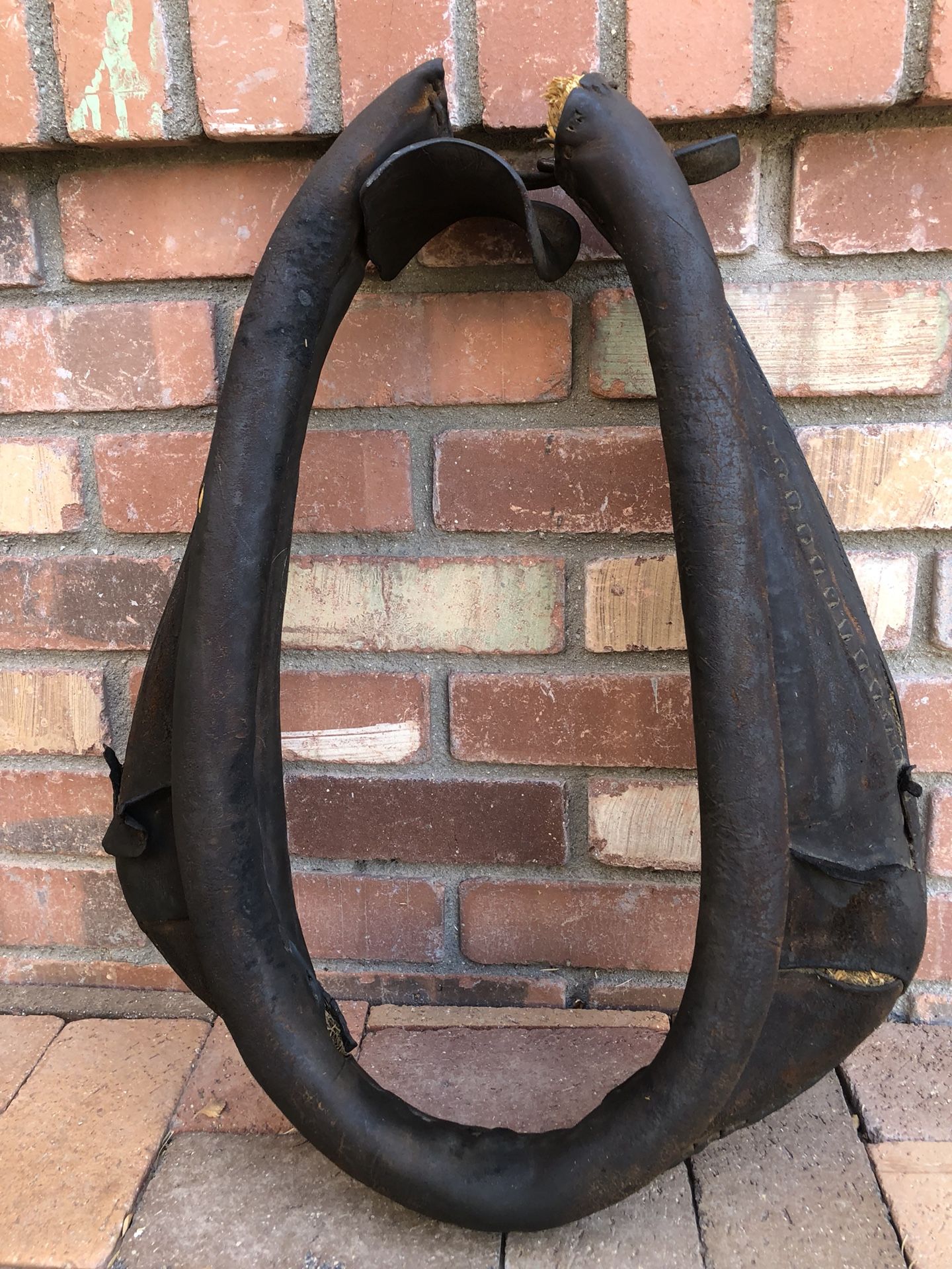 Old Vintage Leather Horse Collar ~ Harness ~ Primitive Rustic Yoke ~ Western Decor