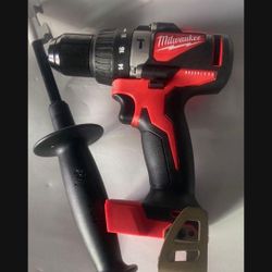 Milwaukee New Hammer Drill 18M Brushless 