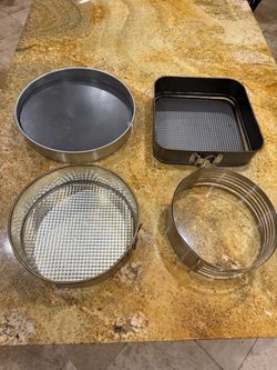 4-Piece Baking Pan Set – Springform Cake Pans & Adjustable Cake Ring