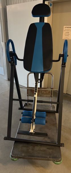 Inversion table