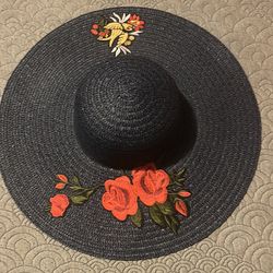 Megastar Handcrafted Rose Hat 🌹