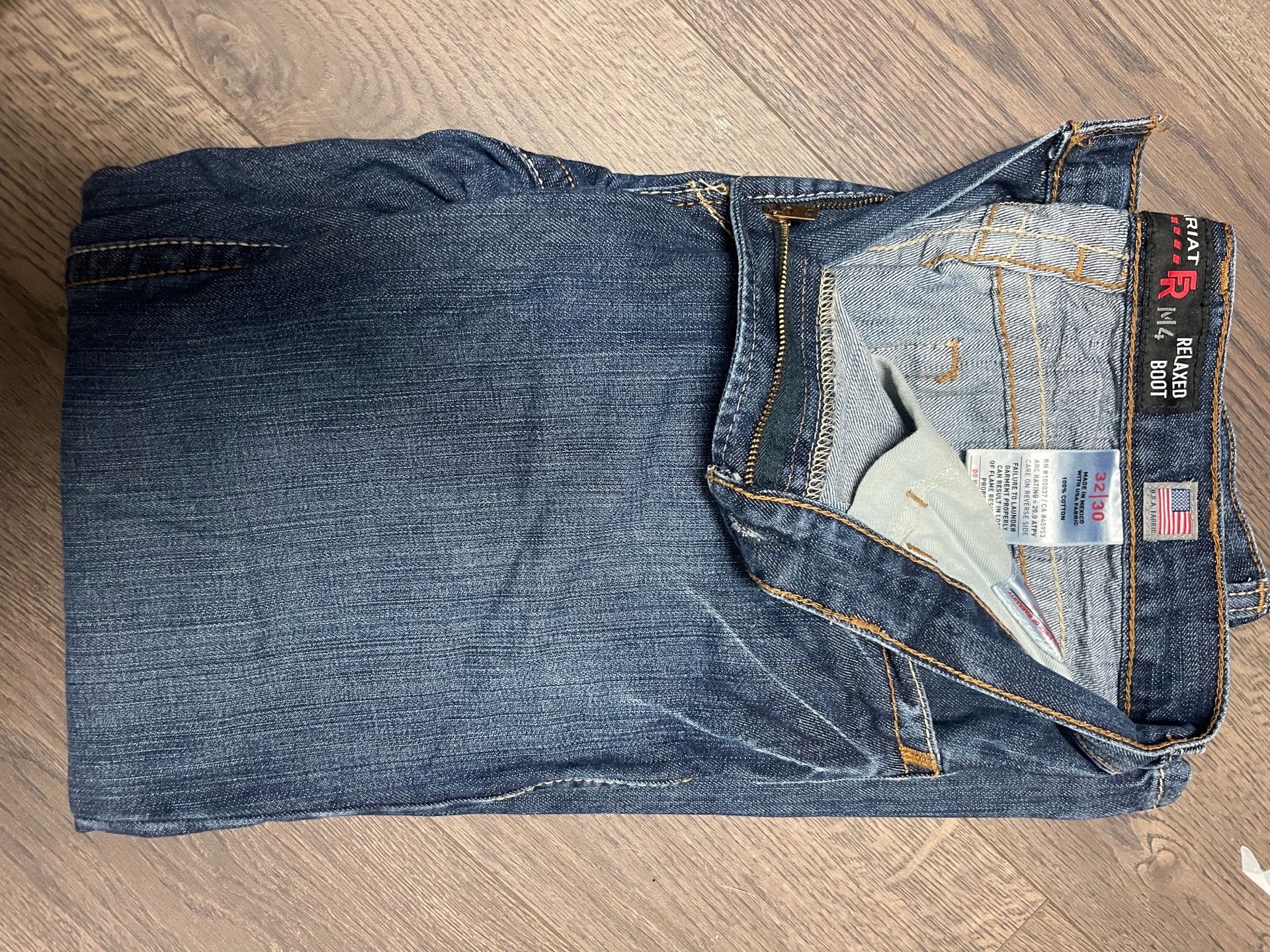 Men’s AriatFR M4 relaxed bootcut jeans