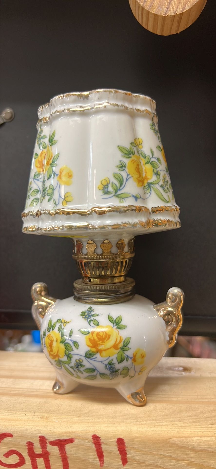 Vintage Ceramic Yellow Roses Oil Lamp 6” Tall 