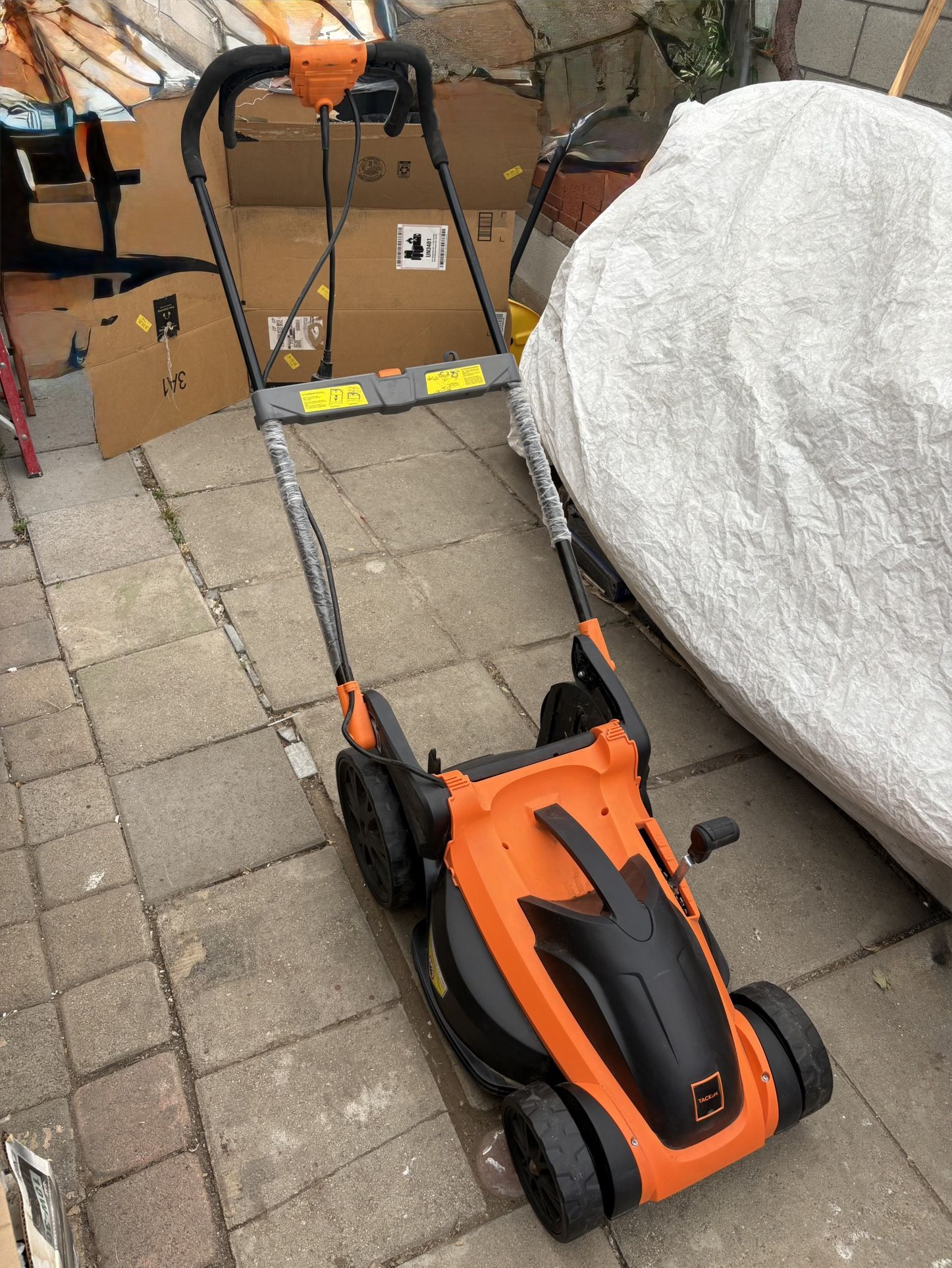 TackLife Electric Lawn Mower